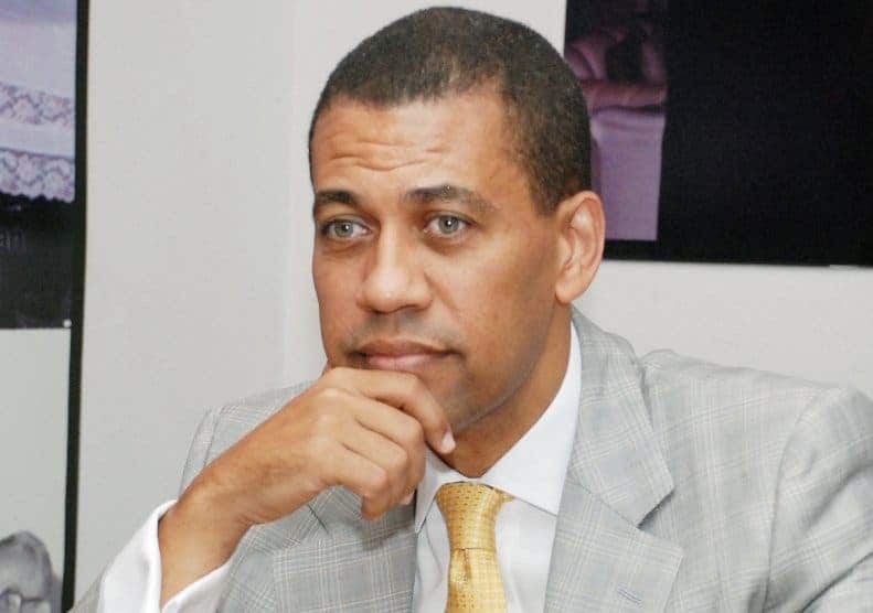 Guido Gómez: «Abstención revela que partidos políticos deben conectar más con electores»