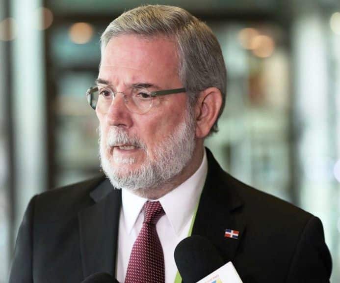 gobierno-sigue-en-caida-libre