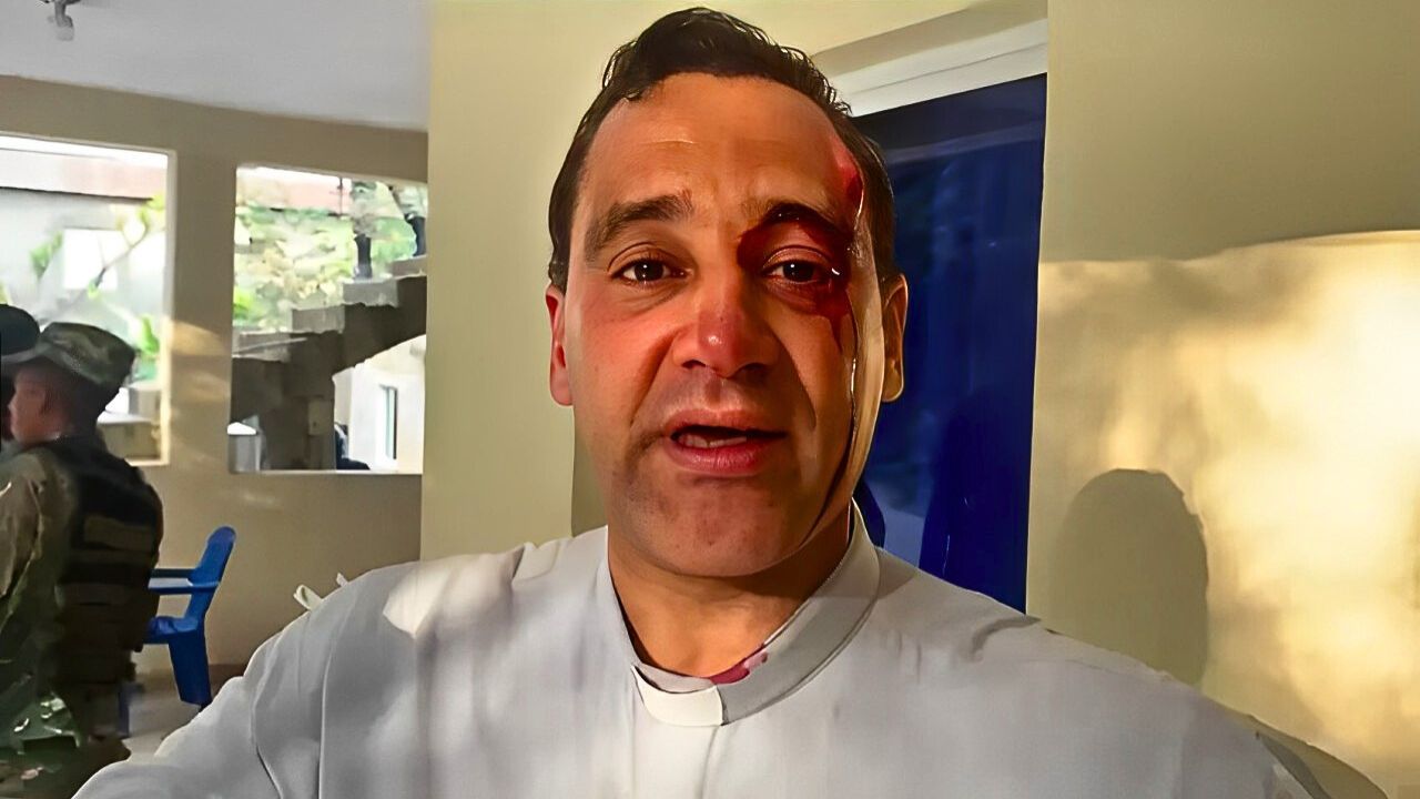 Sacerdote denuncia tácticas de imposición de Barrick Gold en Cotuí