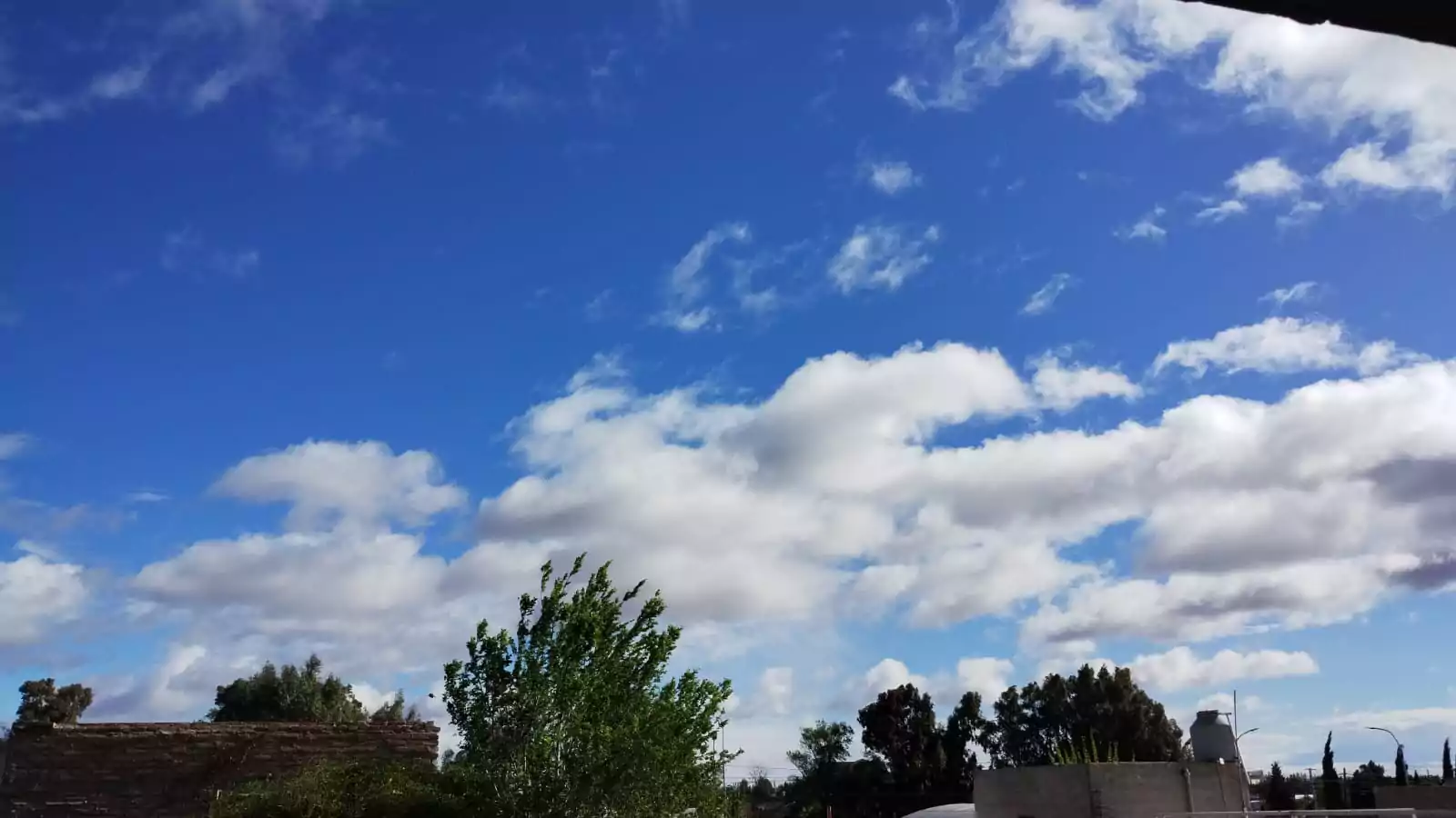 Pronostican temperaturas agradables y cielo despejado para este miércoles en el país