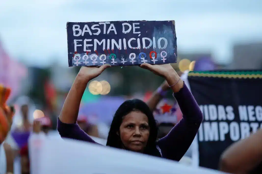 Diputada Dilenia Santo pide reforzar educación familiar y apoyo al Ministerio de la Mujer ante aumento de feminicidios