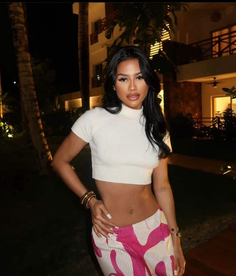 Karla Álvarez “La Mana” se retira de la competencia de Planeta Alofoke