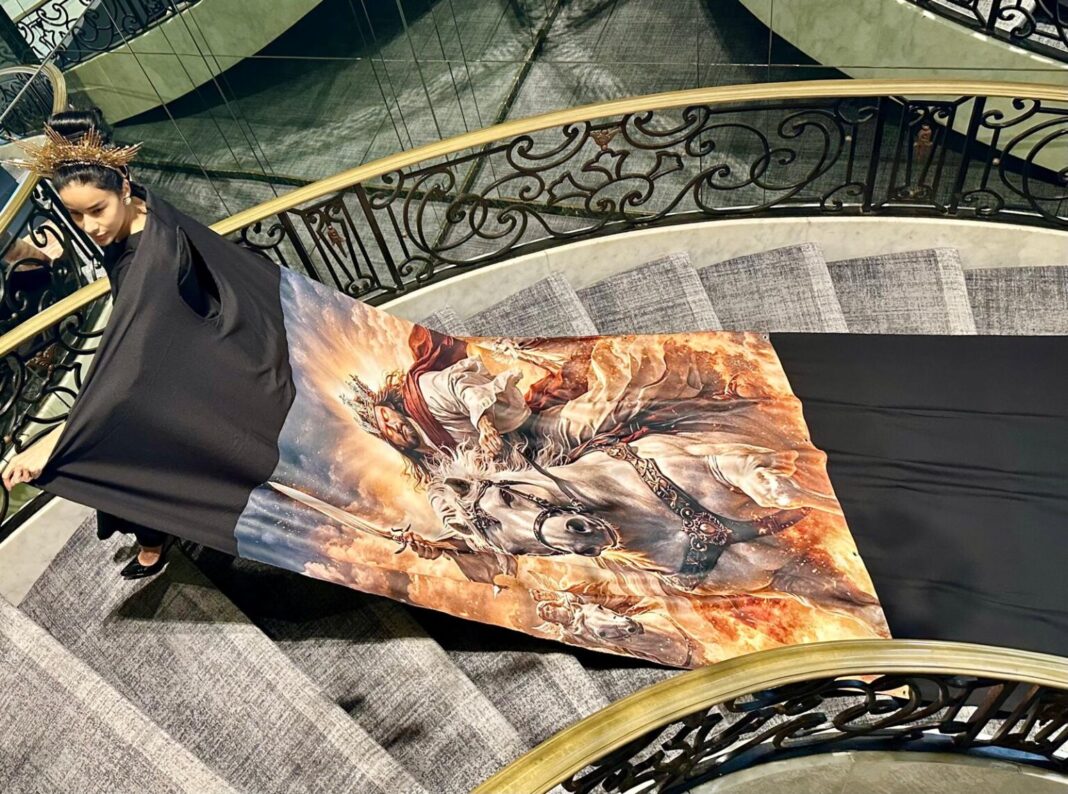 Massiel Taveras deslumbra en Cannes con diseño inspirado en el Apocalipsis