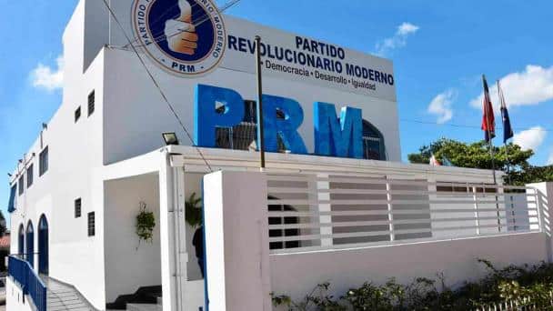 PRM enfrenta tensiones internas tras debate sobre reformas y salida de Antonio Taveras del bloque oficialista