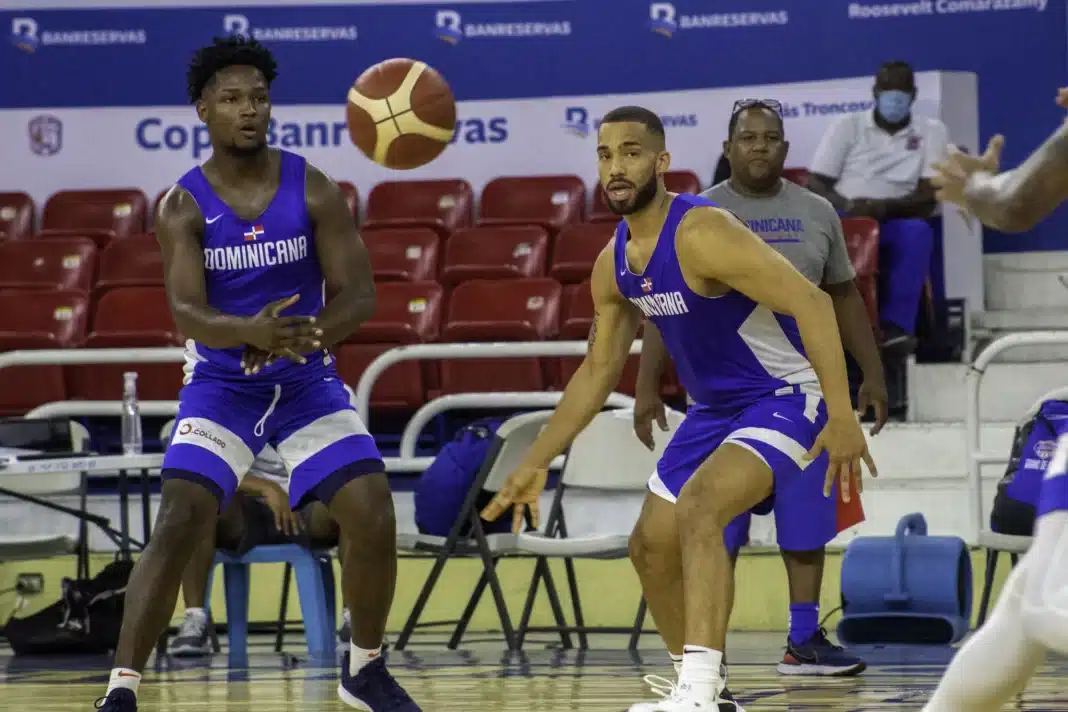 Mike Torres renueva por una temporada con el Lucentum Alicante