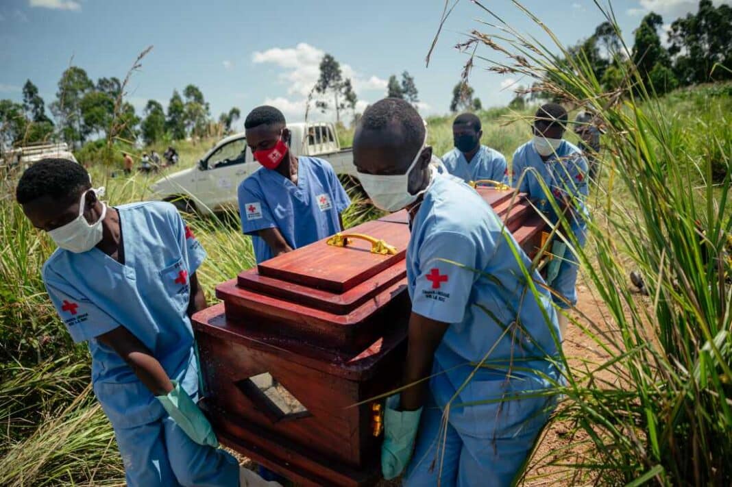 Brote de ébola en Congo se acerca a 600 contagios y deja 115 fallecidos
