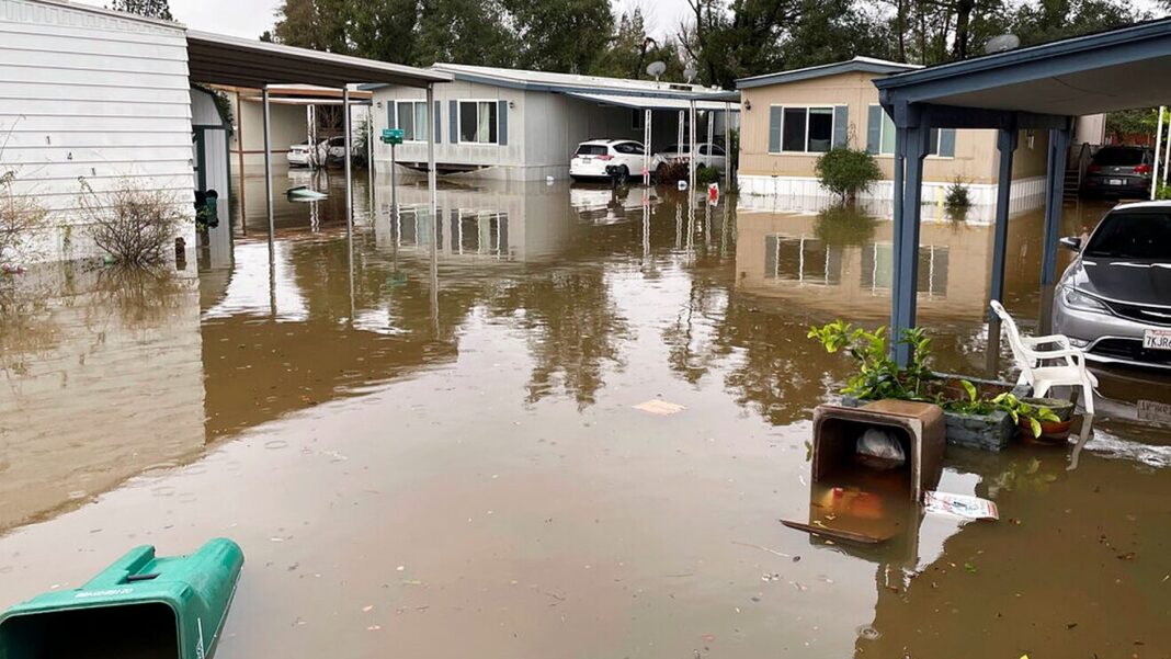 Al menos 59 muertos por inundaciones en Costa de Marfil tras fuertes lluvias en África Occidental