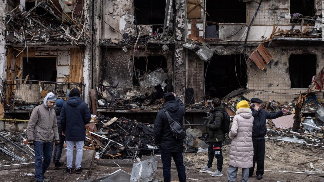 ONU pide un alto el fuego en Ucrania tras aumento récord de víctimas civiles