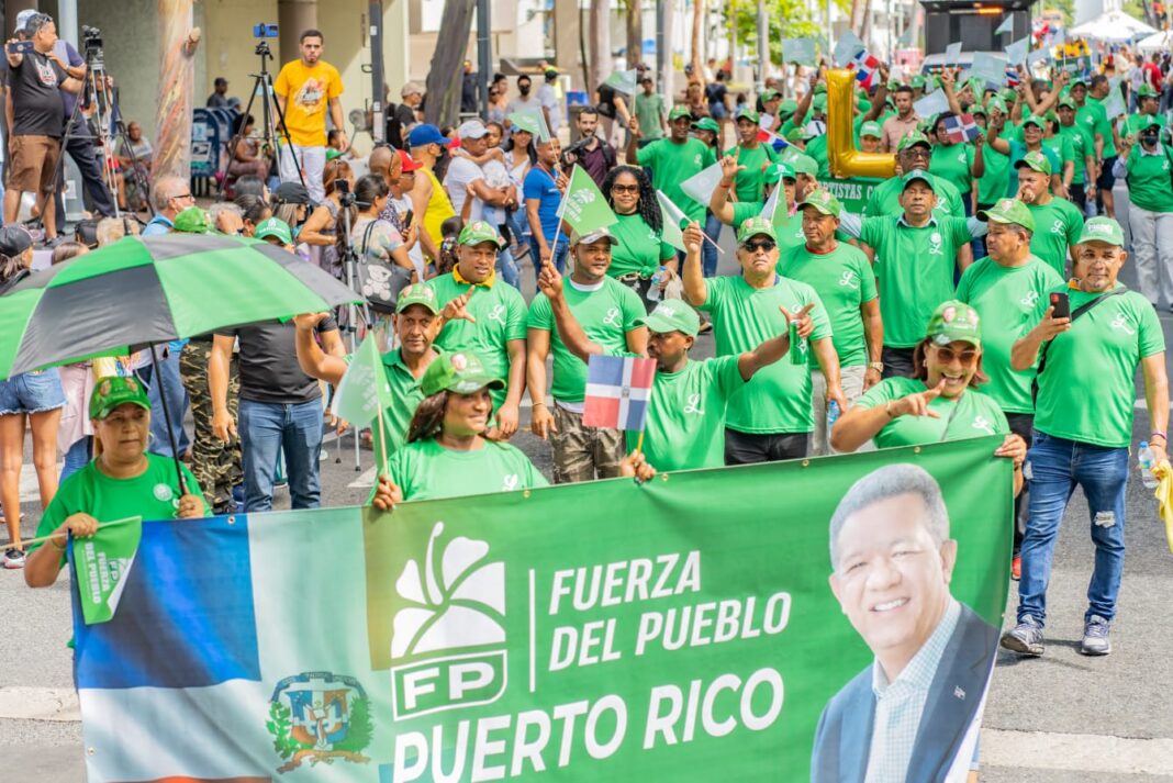 Fuerza del Pueblo juramenta equipo nacional para reforzar trabajo con adultos mayores