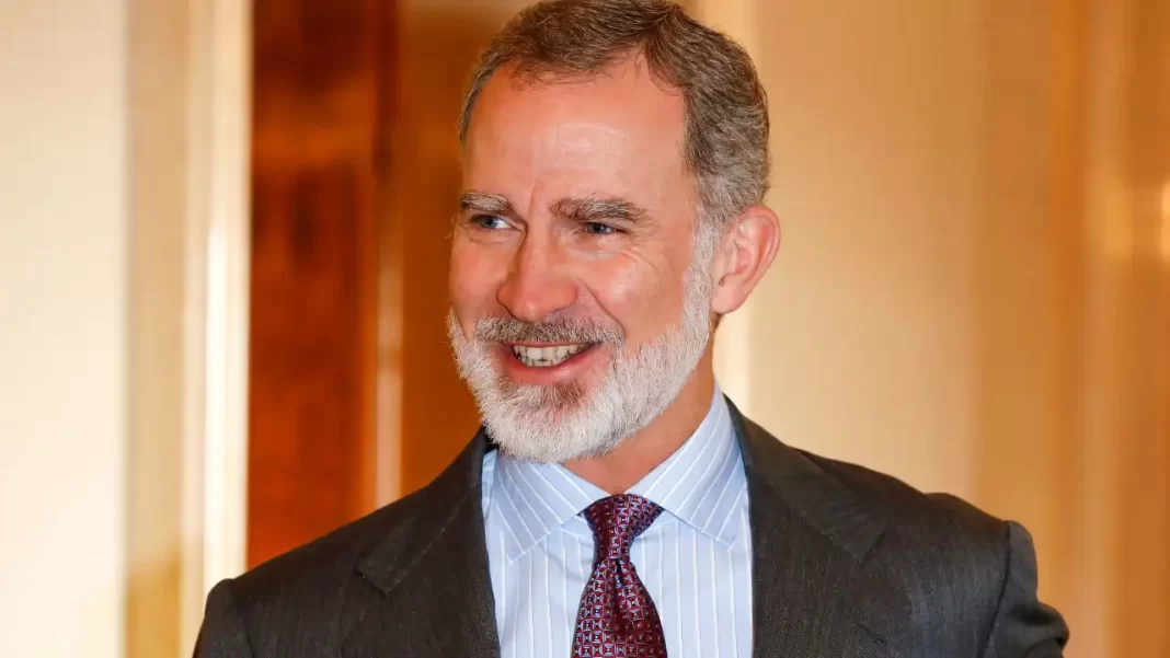 Rey Felipe VI llega a Perú para asistir a la investidura de Keiko Fujimori