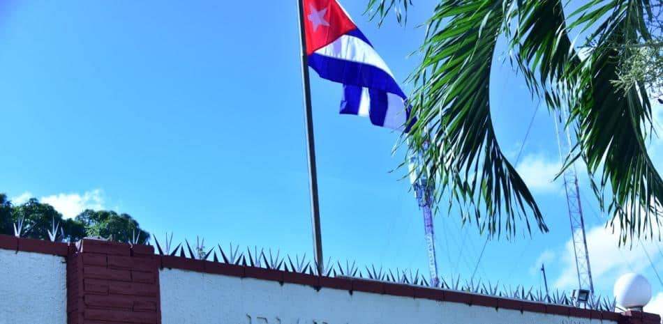 República Dominicana ordena la salida de nueve diplomáticos cubanos