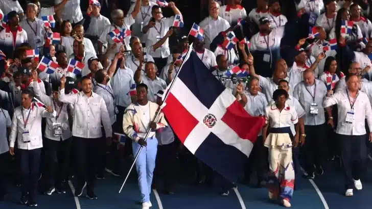 Atletas dominicanos celebran en las calles el histórico récord de 150 medallasAtletas dominicanos celebran en las calles el histórico récord de 150 medallas