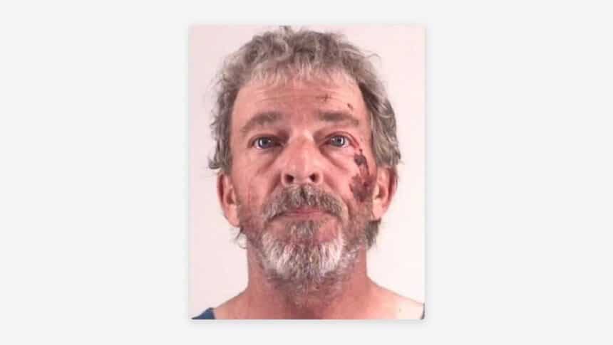 Hombre recibe cadena perpetua por asesinar a puñaladas a su esposa en Texas