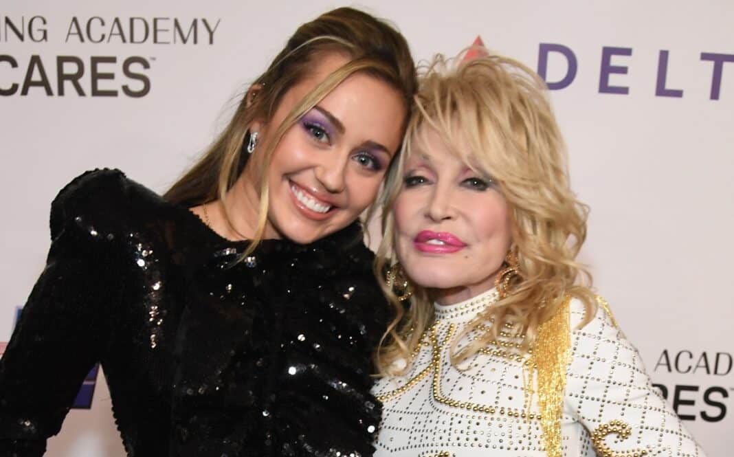 Miley Cyrus despide a Dolly Parton con emotivo mensaje