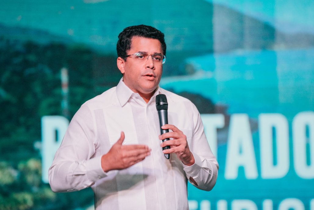 David Collado aclara que no dejará Turismo por ahora y resalta recuperación de espacios públicos