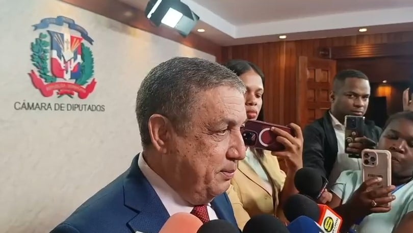 Advertencia de Abinader tras ataque a Julián Oro Duro genera debate entre diputados