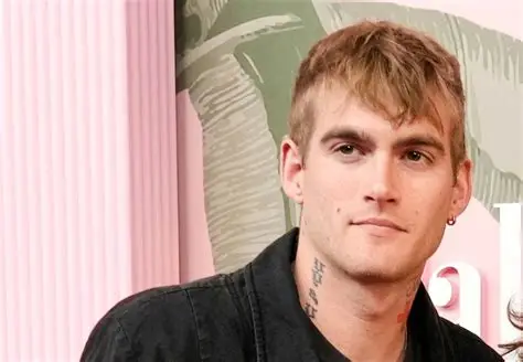 Médico de Presley Gerber le habría recetado ketamina pese a sus antecedentes con la sustancia