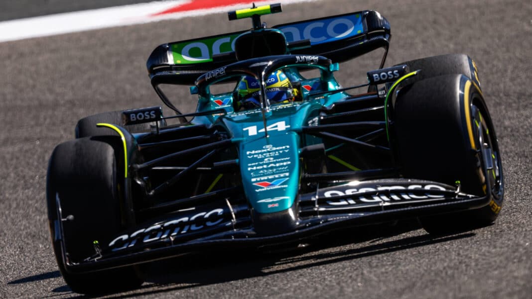 Problema mecánico obliga a Fernando Alonso a perderse el inicio del segundo libre en Madrid