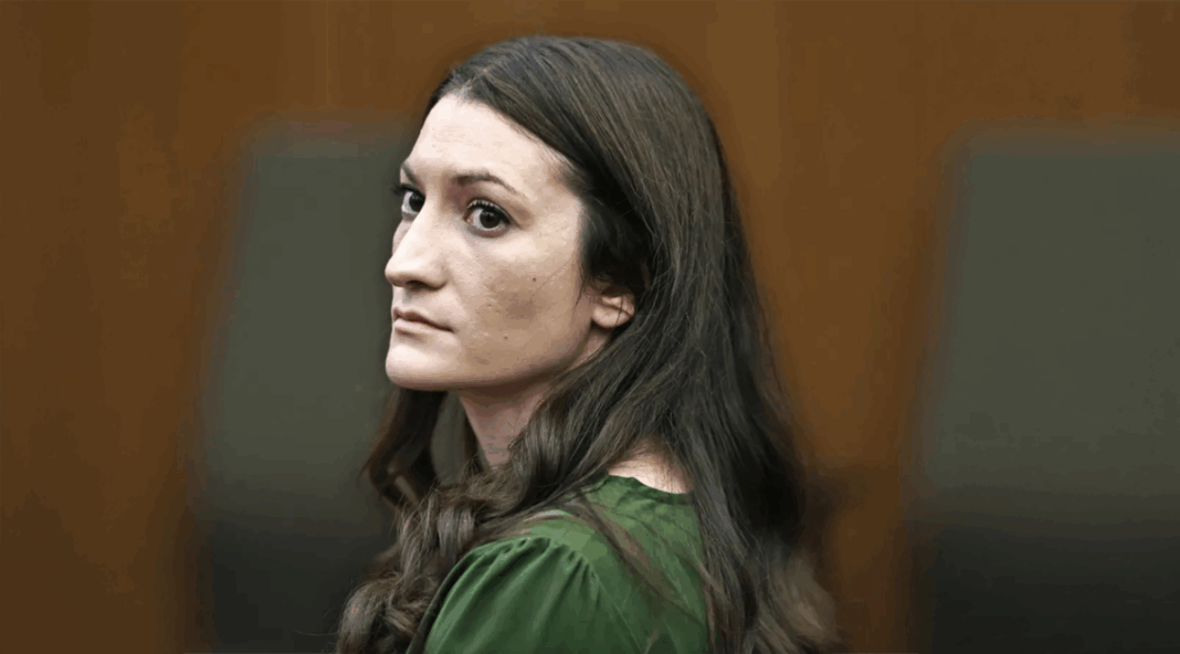 Juez ordena al jurado continuar deliberaciones en caso de Lindsay Clancy tras nuevo estancamiento