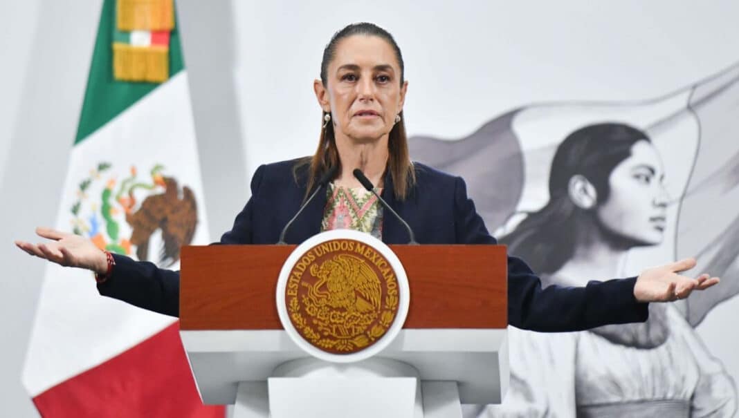 Sheinbaum defiende las escuelas públicas y asegura que superaron a las privadas en PISA 2025