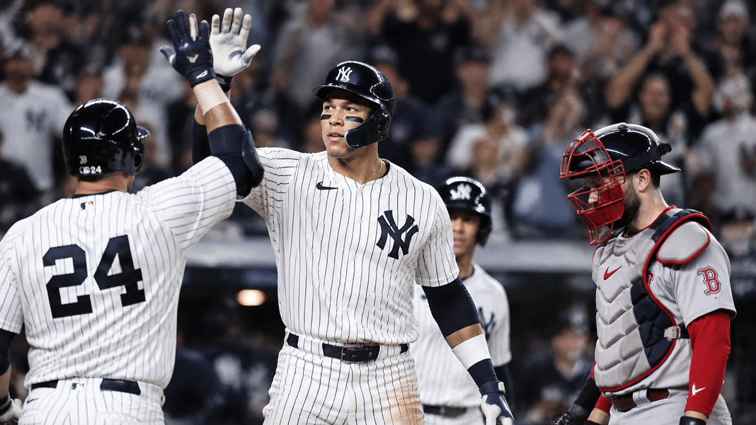 Yankees aplastan 9-0 a Red Sox en el inicio de la Serie de Comodines