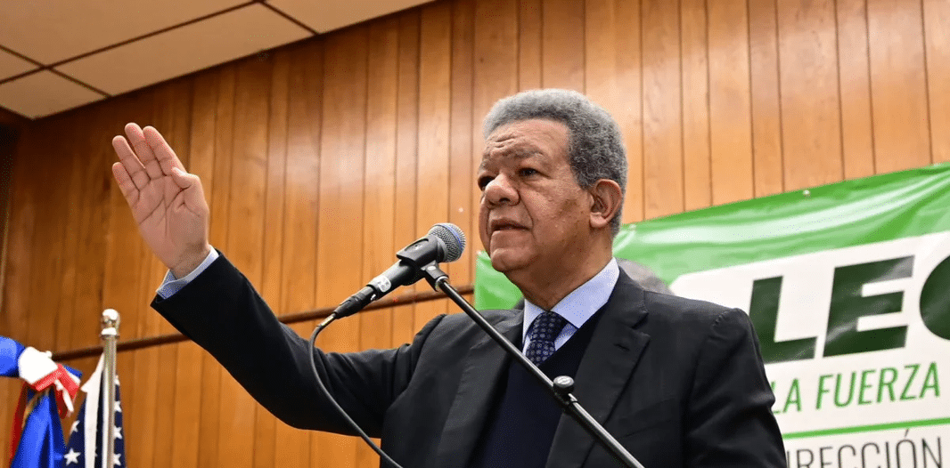 Leonel propone registrar gratis y de forma automática a hijos de dominicanos en el exterior