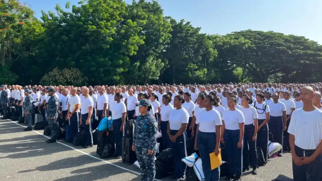 Jóvenes de la Región Enriquillo podrán optar por ingresar a la Policía Nacional
