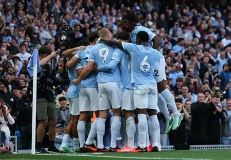 Manchester City es declarado culpable en 130 casos de irregularidades financieras