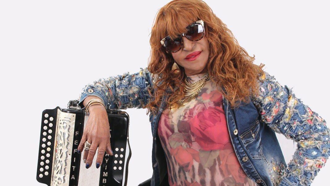 Fefita La Grande celebra 83 años como una de las grandes figuras del merengue típico dominicano