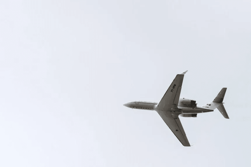 Desaparece avión con seis personas a bordo frente a Massachusetts