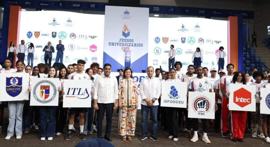 Raquel Arbaje y Kelvin Cruz inauguran los Juegos Universitarios Nacionales