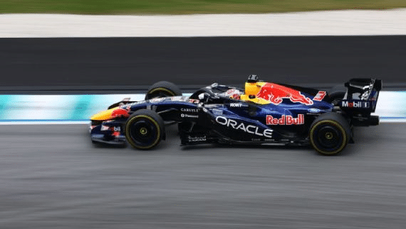 Verstappen sorprende en Sepang y consigue la pole para el GP de Malasia