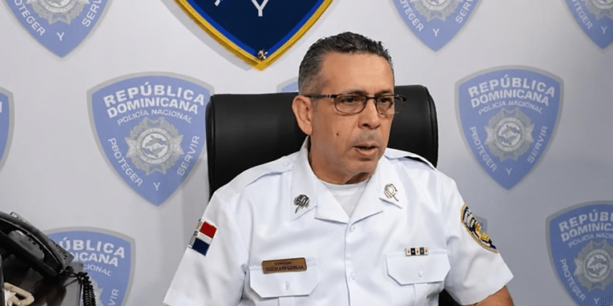 Autoridades mantienen búsqueda de adolescente desaparecida en Santiago