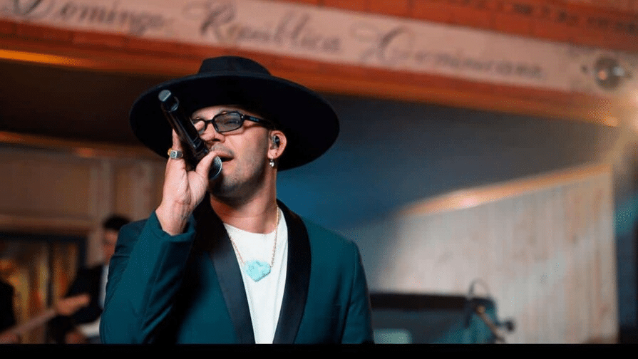 Gabriel Pagán celebra nominación al Latin Grammy con «No Era El Plan»
