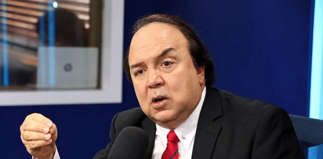 Vinicio Castillo propone monumento contra la corrupción con fondos recuperados