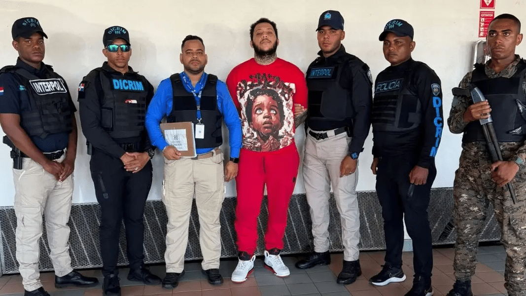 Deportan desde Jamaica a sospechoso de matar recolector en Santiago