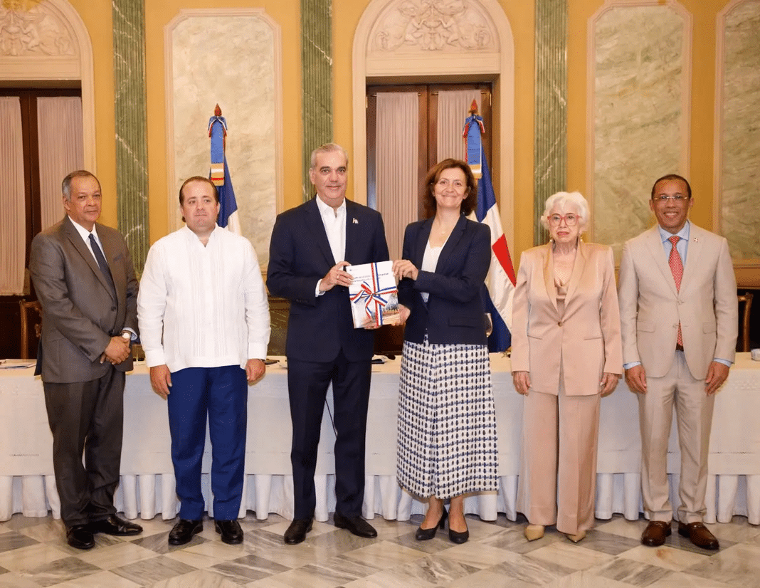 OCDE reconoce avances de República Dominicana en integridad y transparencia pública