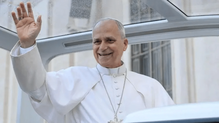 Papa León XIV mantiene viaje a Uruguay, Argentina y Perú tras cirugía