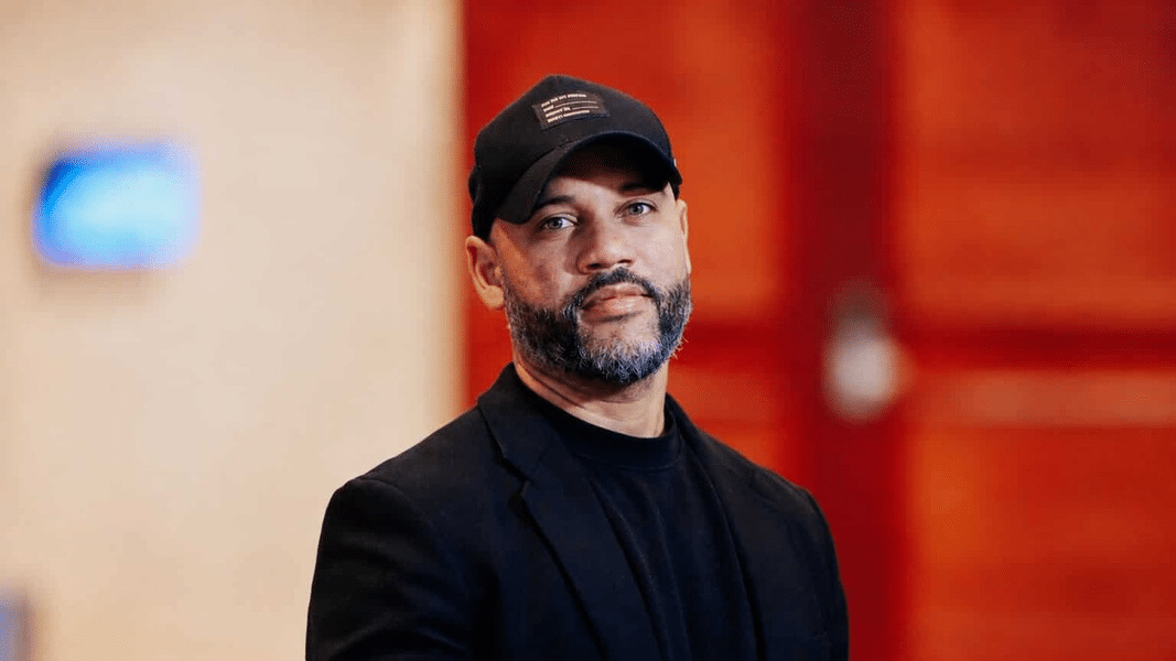 Dominicano Agner Marte dirige evento cristiano ante más de 60 mil personas